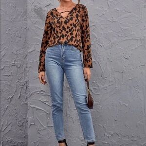 NWT Leopard Print Blouse 5️⃣✖️3️⃣0️⃣